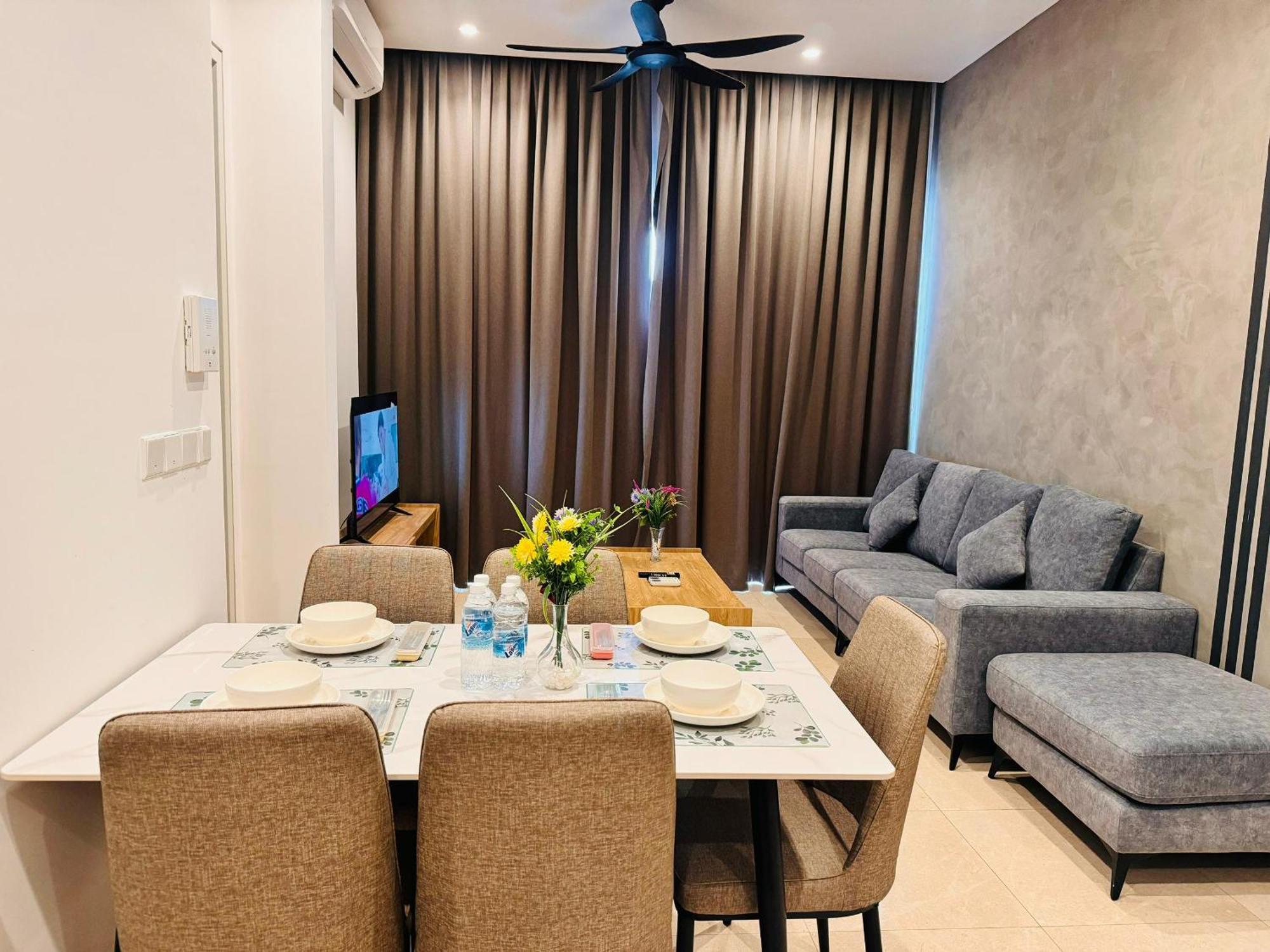 Lucantia Serviced Suites 쿠알라룸푸르 외부 사진